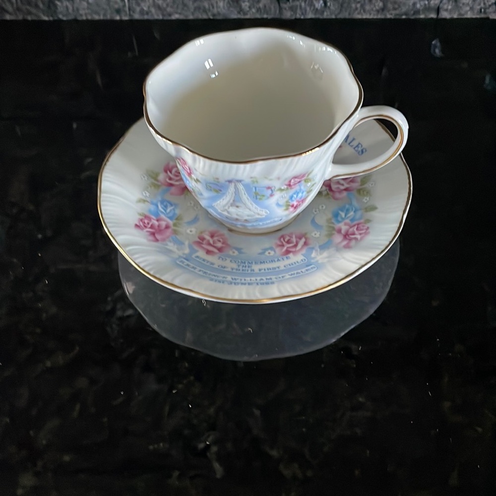 Queen’s Fine Bone China 1982 Commemorative Tea Cup and Saucer!